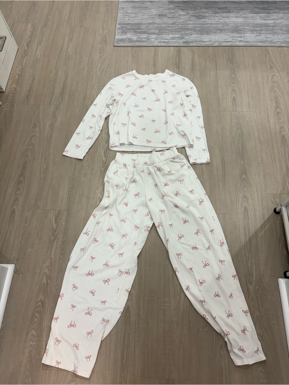 Women’s White Pajama Set with Pink Bow Print